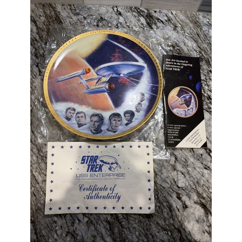 Star Trek Final Frontier 10.25in Plate “USS Enterprise” Porcelain W/24k Gold Rim
